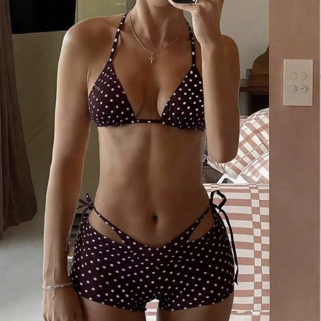 Women's bikini set with playful polka dot pattern and high waist Mune Fashion