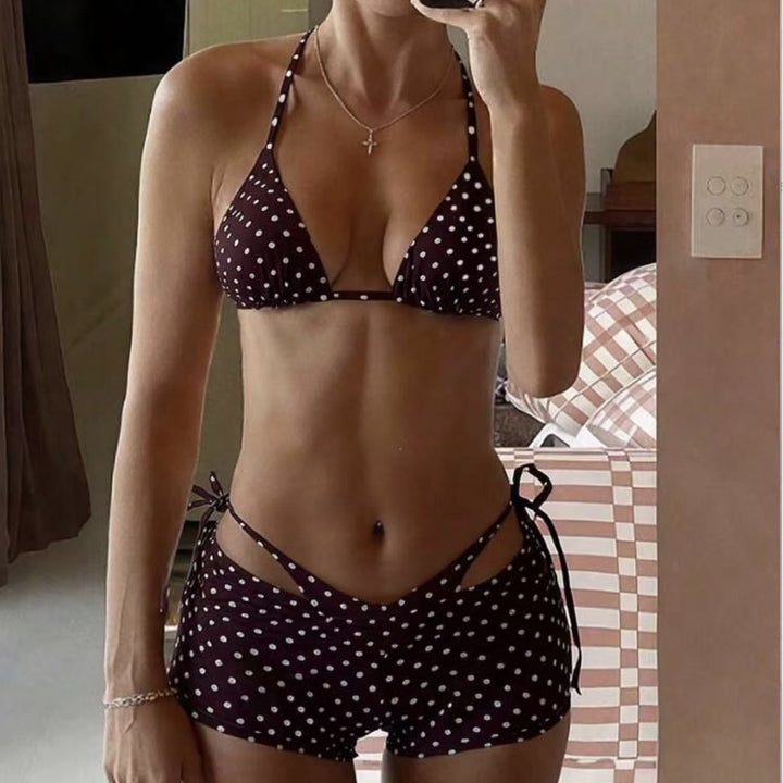 Women's bikini set with playful polka dot pattern and high waist Mune Fashion