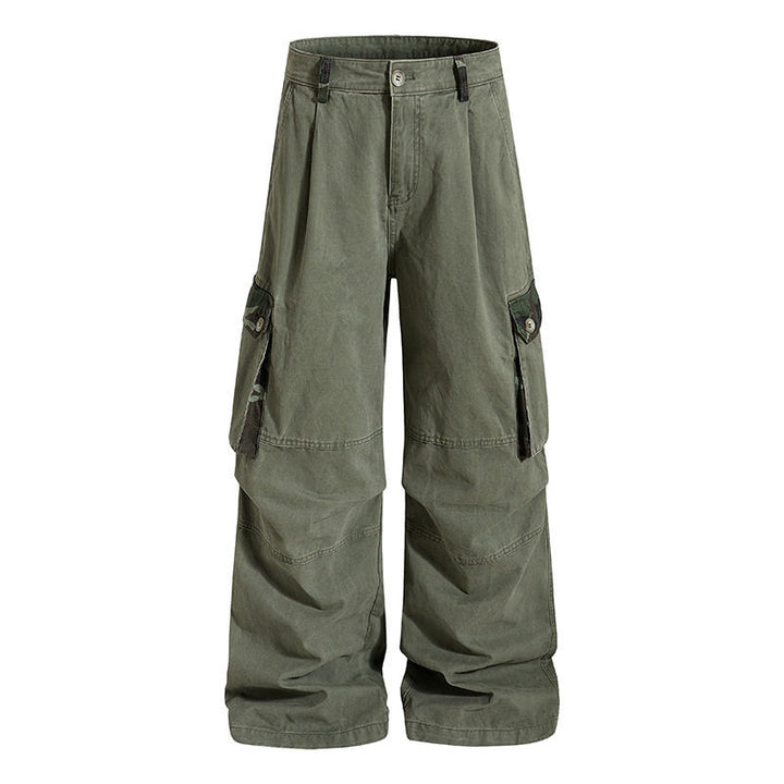 Women's wide cargo pants in utility style with a high waist and generous flap pockets Mune Fashion