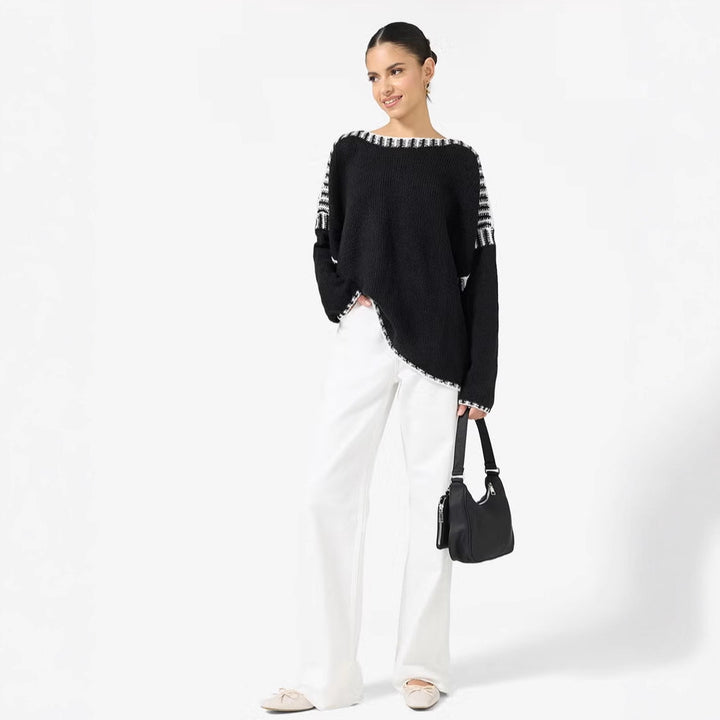 Women Oversize chunky knit sweater with contrast stripes on shoulders and hem