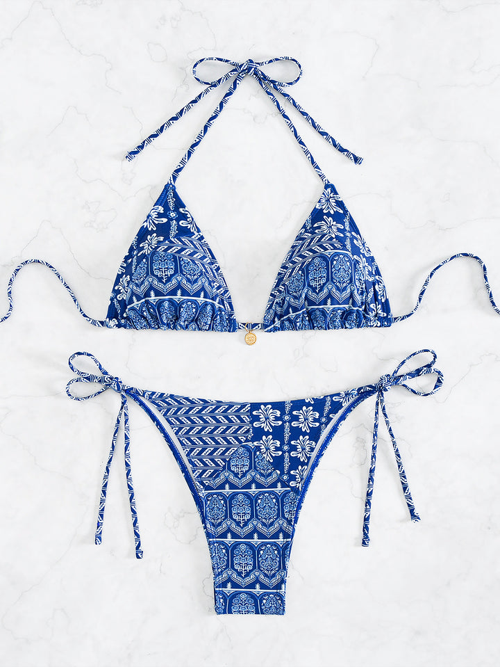 Women's triangle bikini with playful floral design and adjustable straps Mune Fashion