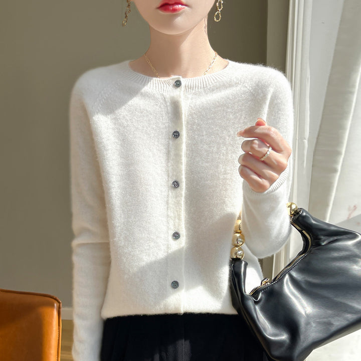 Women's Short-Cut Fine Knit Cardigan with Round Neck and Shimmering Button Placket Mune Fashion