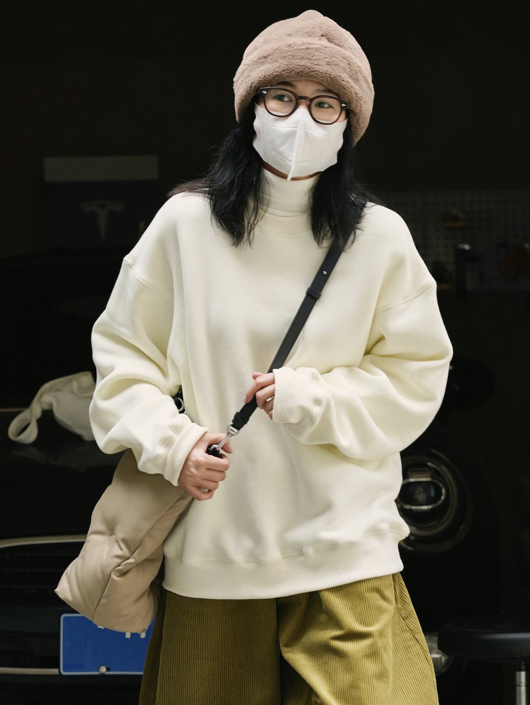 Women's Loose Oversized Sweatshirt with Drop Shoulder and Ribbed Hem Mune Fashion