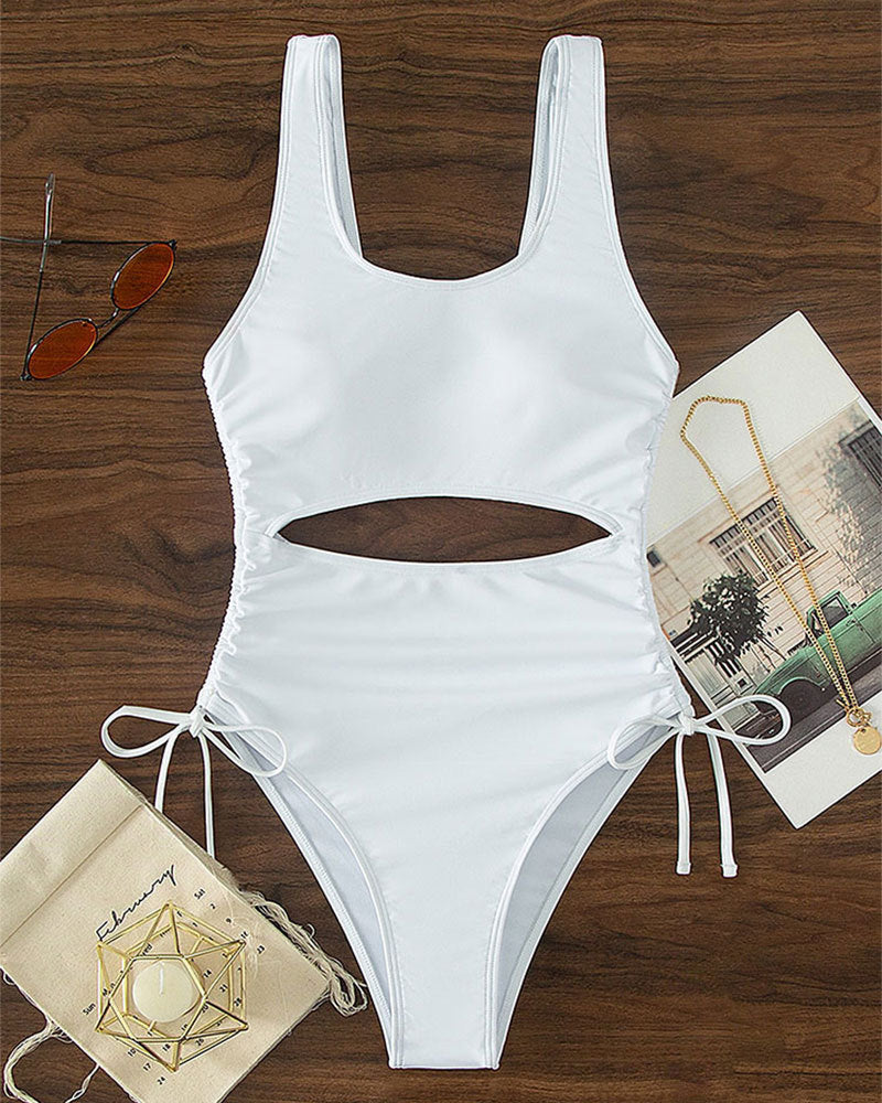 Women's one-piece swimsuit with side cut-out details Mune Fashion
