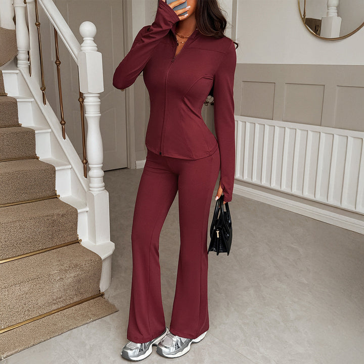 Women's figure-hugging stretch jogging set with tailored zip jacket and flared trouser Mune Fashion