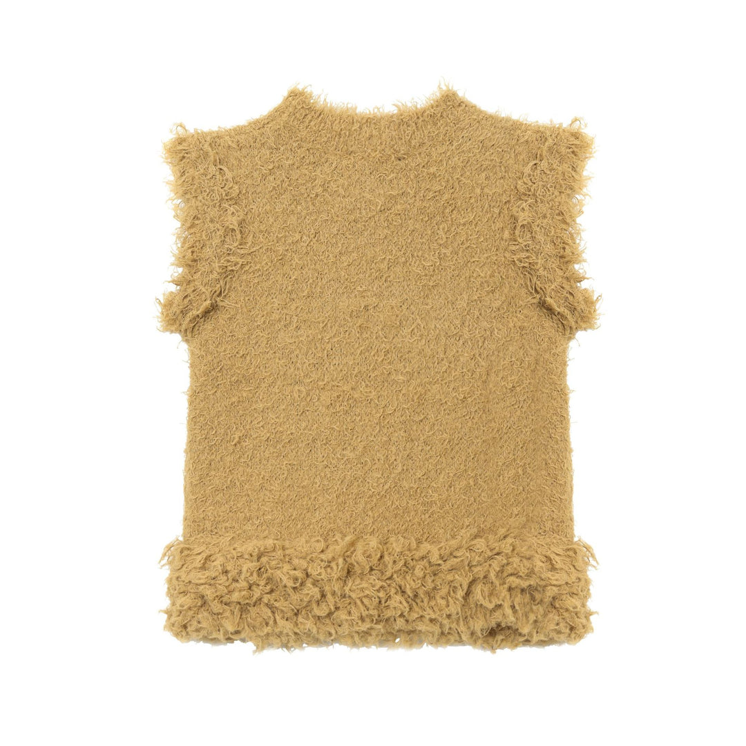 Women's fluffy sleeveless teddy top with round neckline and fringes Mune Fashion