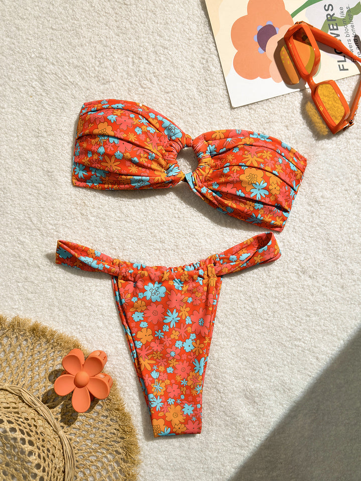Women's bandeau bikini with stylish knot design Mune Fashion