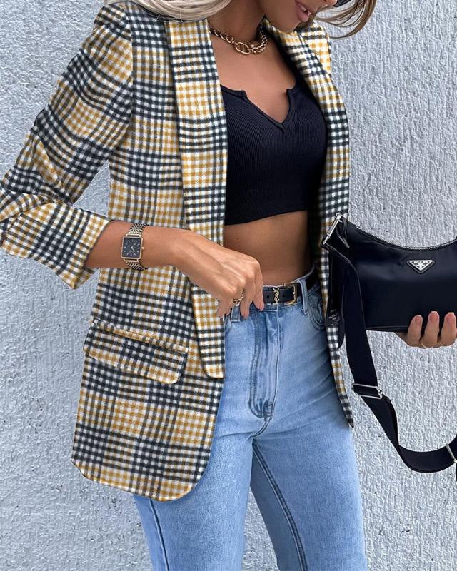 Women Checkered Long Blazer with Casual Fit, Patch Pockets and Three-Quarter Sleeves Drune