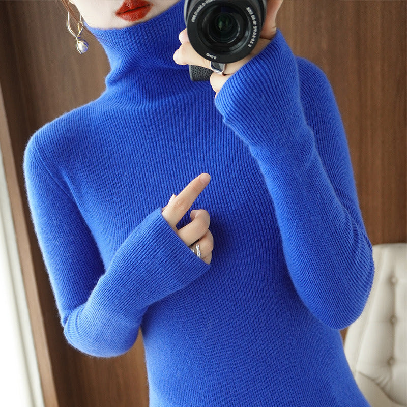 Women's Slim Roll Neck Sweater made of Cashmere Mix with Extra Long Sleeve Cuffs Mune Fashion