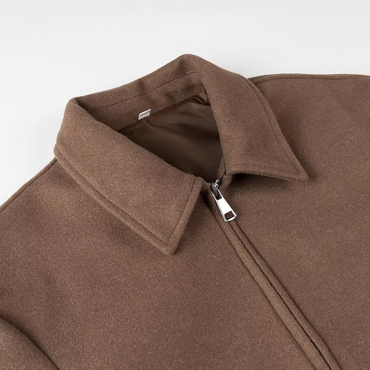 Women's short jacket made of wool blend with zipper and boxy oversized silhouette Mune Fashion