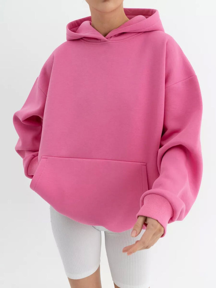Women's oversized hoodie with kangaroo pocket and dropped-shoulder cut Mune Fashion