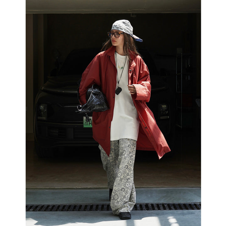 Women's Light Oversized Rain Parka with High Stand-Up Collar and Concealed Snap Button Placket Mune Fashion