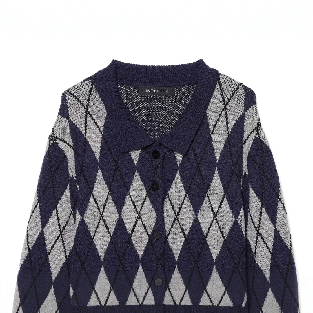 Women's argyle knit cardigan with shirt collar and full button placket Mune Fashion