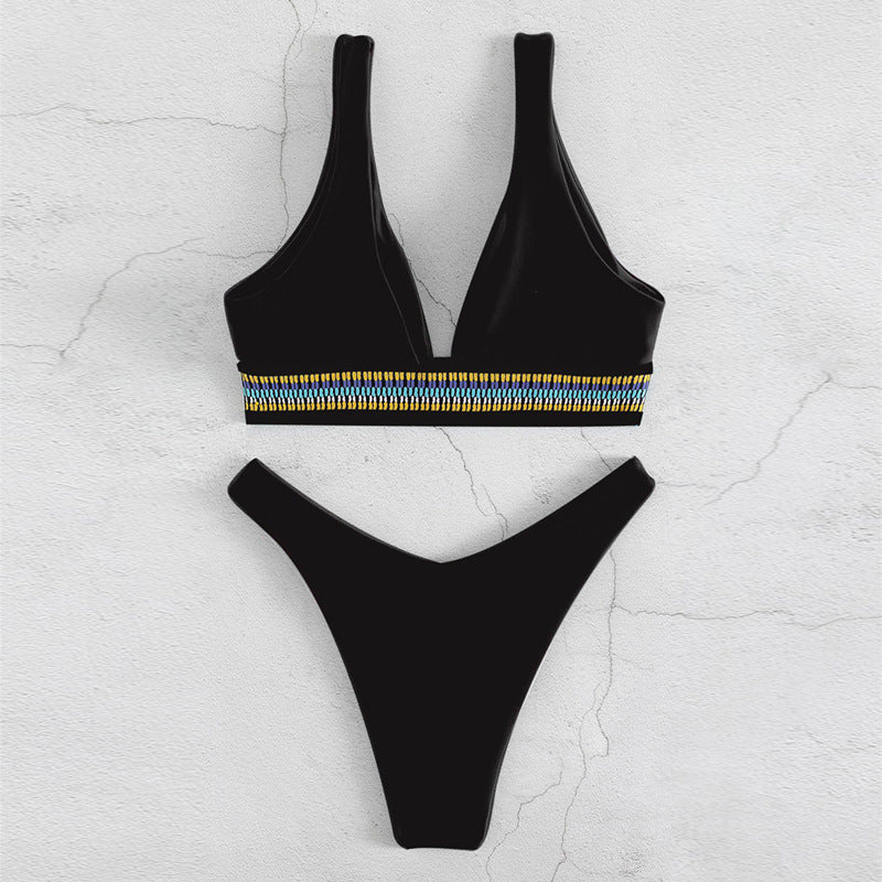 Women's bikini set with elegant V-neckline and tasteful detail Mune Fashion