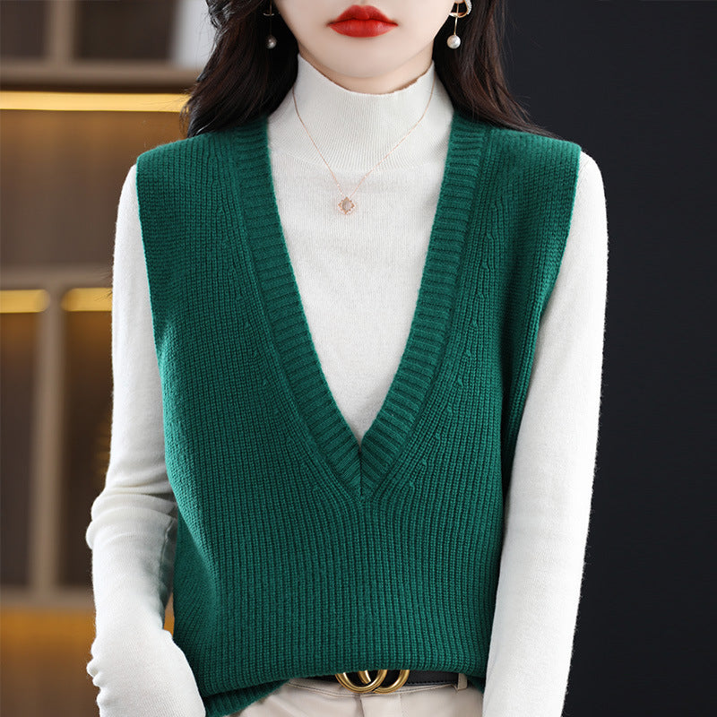 Women's Knit Long Vest with Deep V-Neck and Fine Rib Structure Mune Fashion