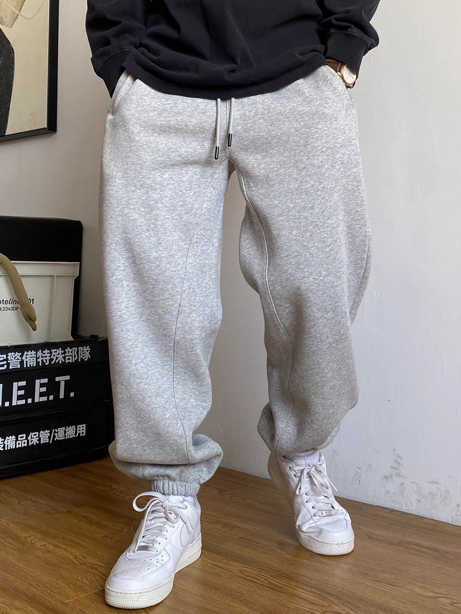 Men's nan tapered jogging pants with distinctive seam, drawstring, and elastic ankle cuffs Mune Fashion
