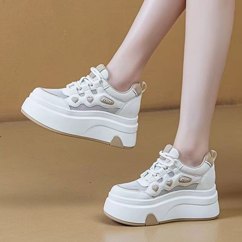 Ladies' platform sneakers with trendy design and comfortable cushioning Mune Fashion