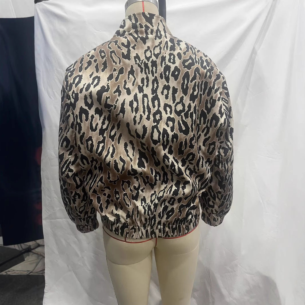 Ladies nan lightweight bomber jacket in leopard pattern with zipper and elastic cuffs Mune Fashion