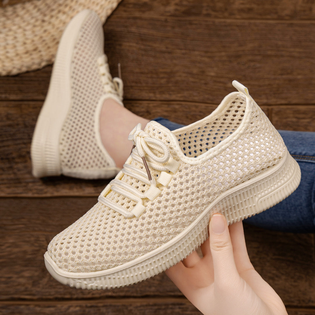 Women's breathable mesh slip-on sneakers with elastic lacing and flexible profile sole Mune Fashion