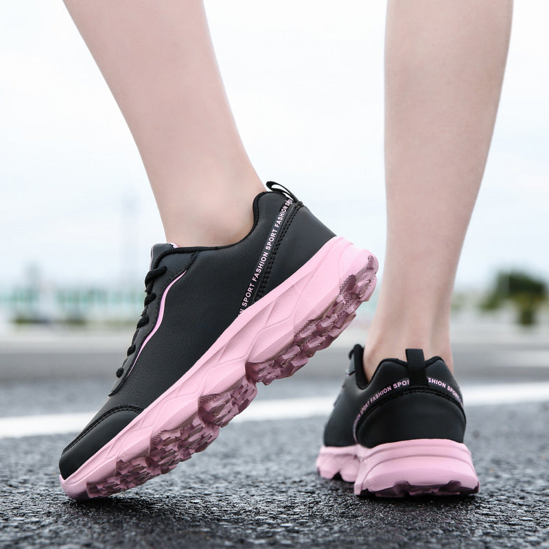 Women's urban faux leather sneakers with padded heel collar, shock-absorbing lightweight sole, and heel tab Mune Fashion