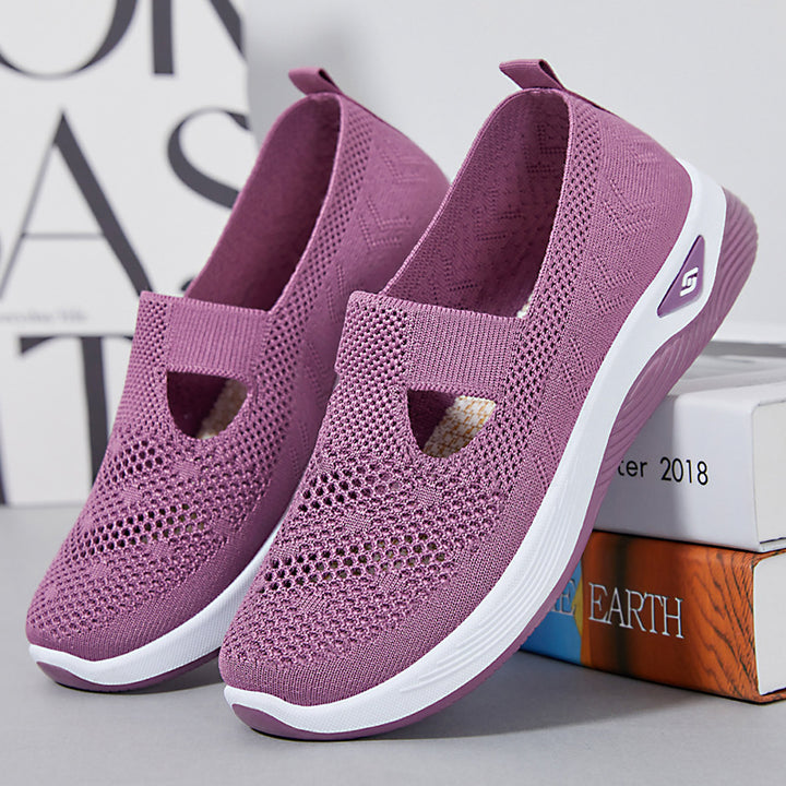 Women’s lightweight knitted slip-on sneaker with elastic mid-strap and ergonomic memory comfort sole Mune Fashion