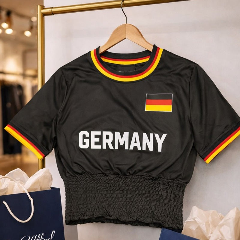 Women's sporty crop top with gathered waistband and Germany motif Mune Fashion