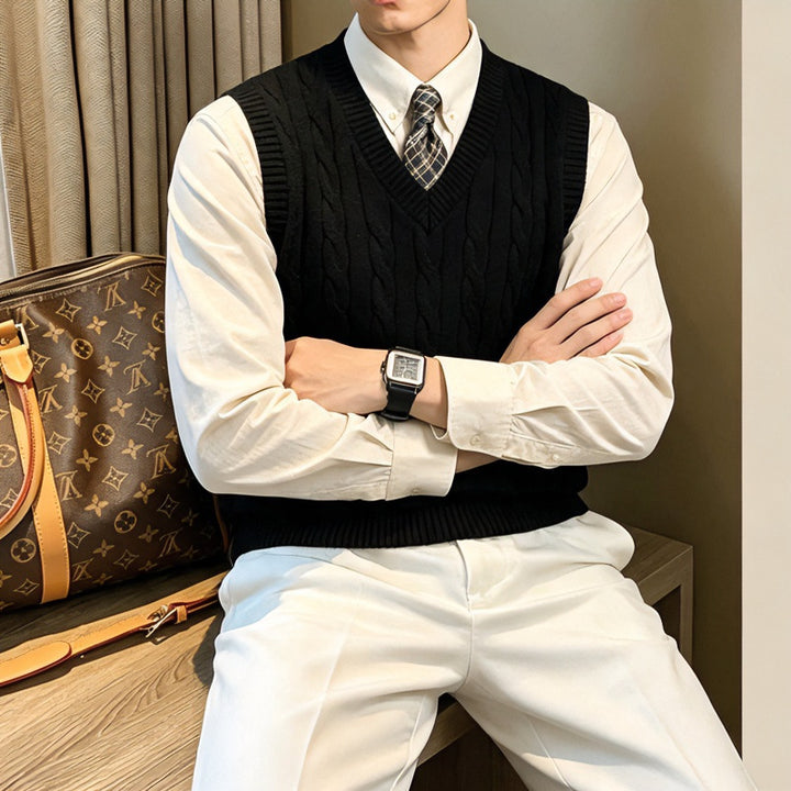 Men's Sleeveless Cable Knit Vest with V-Neck and Fine Rib Edge Mune Fashion