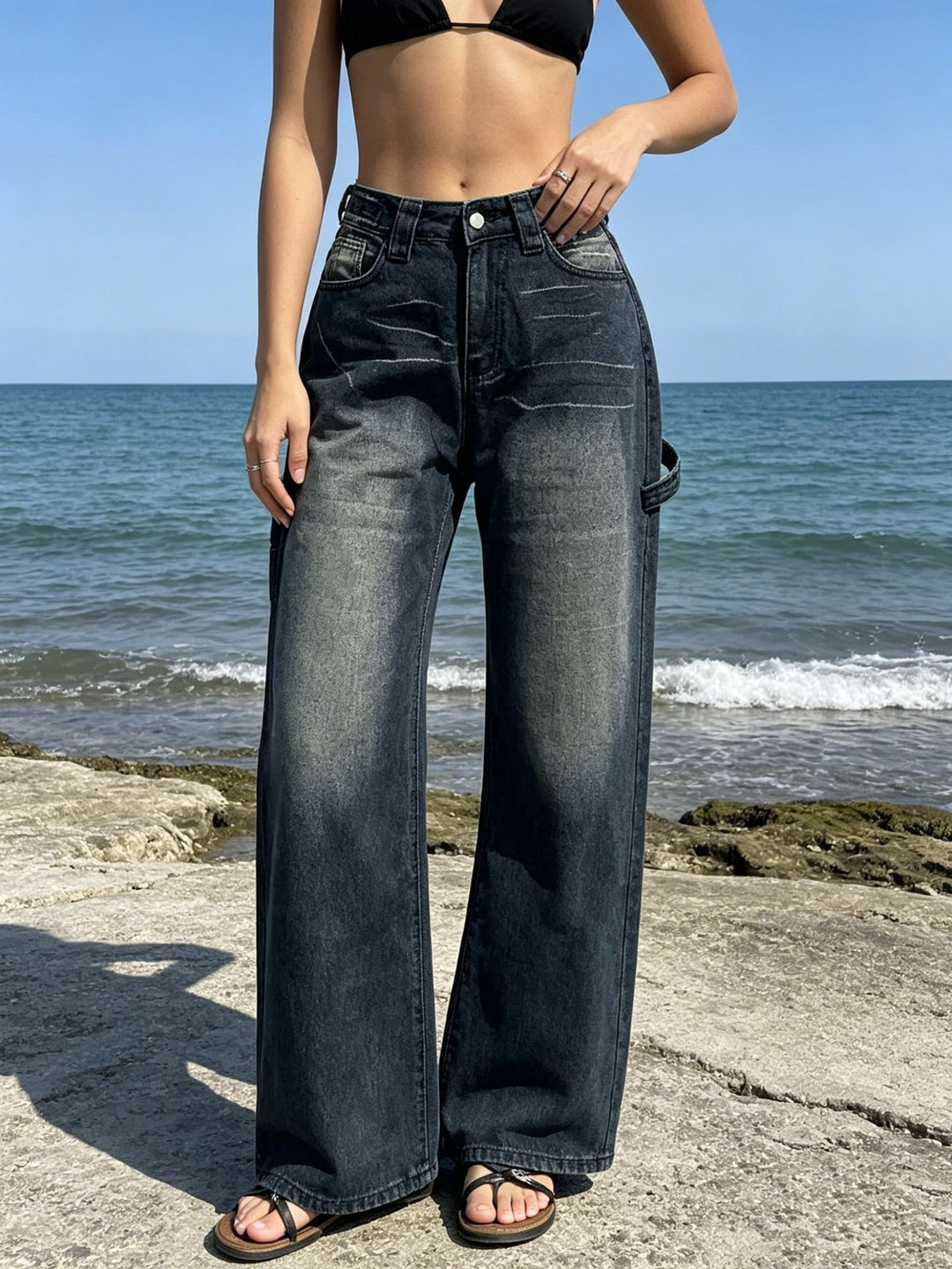 Ladies high-waist carpenter denim pants with utility side pocket and flared leg Mune Fashion