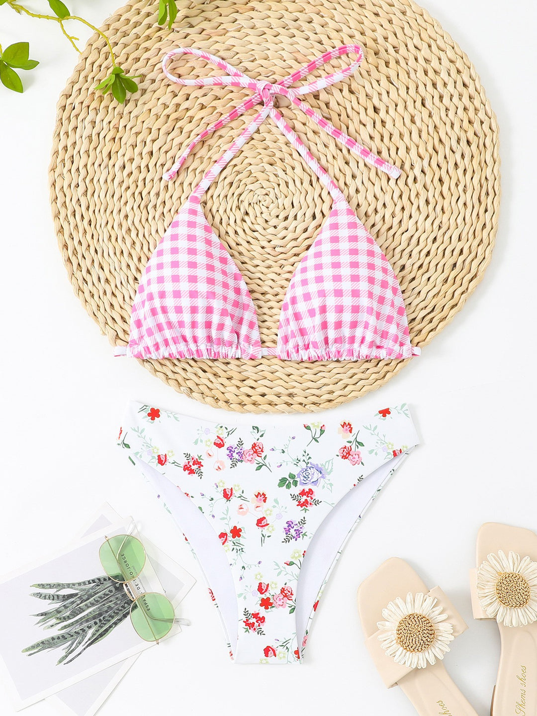 Women's bikini set with floral pattern and gingham design Mune Fashion