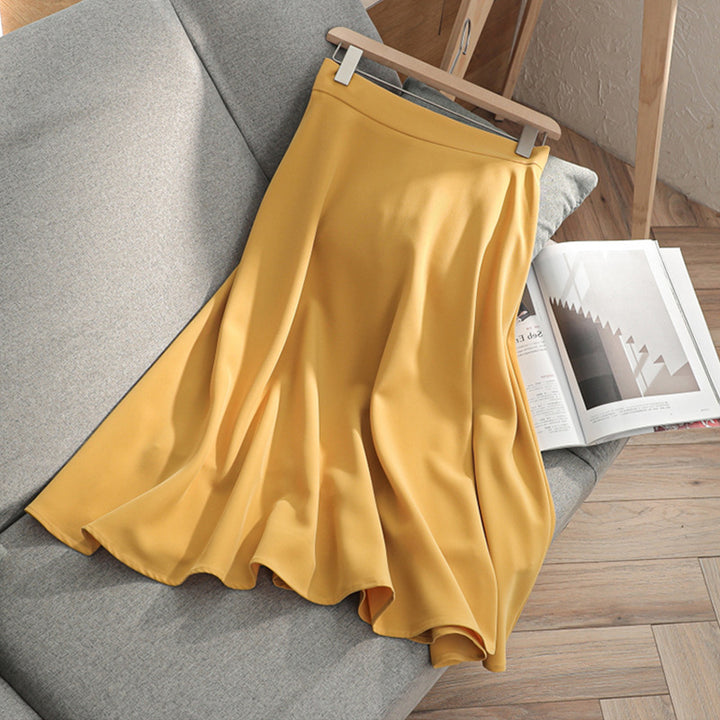 Women Flowing High-Waisted Midi Skirt with Wavy Hem & Light Volume
