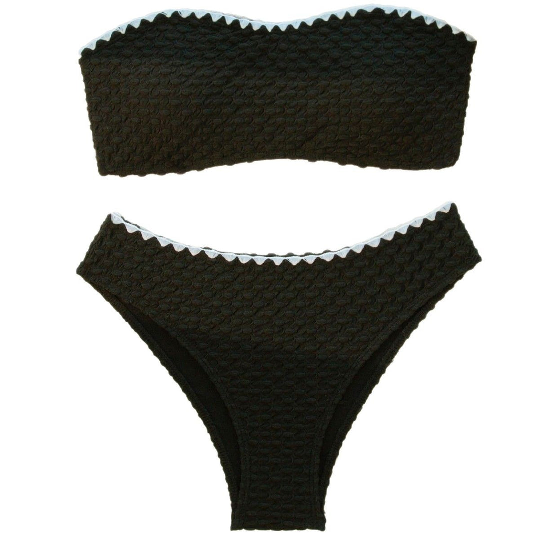 Women's bandeau bikini set with textured surface and fashionable accent Mune Fashion