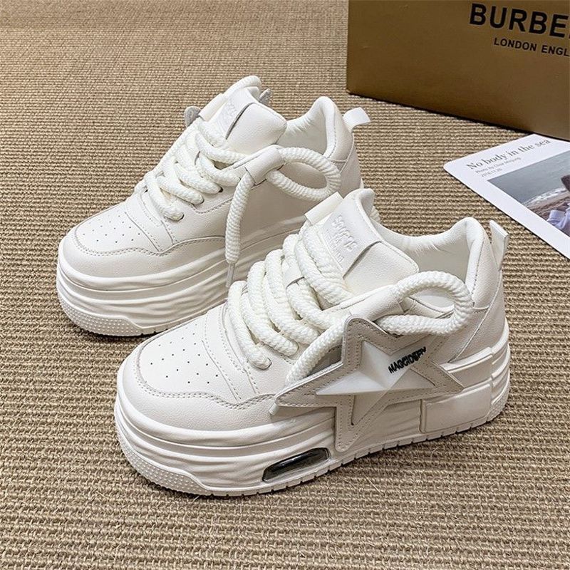 Women's platform sneakers with fashionable star design and comfortable cushioning Mune Fashion