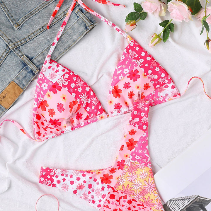 Women's triangle bikini with floral design and high leg cut Mune Fashion