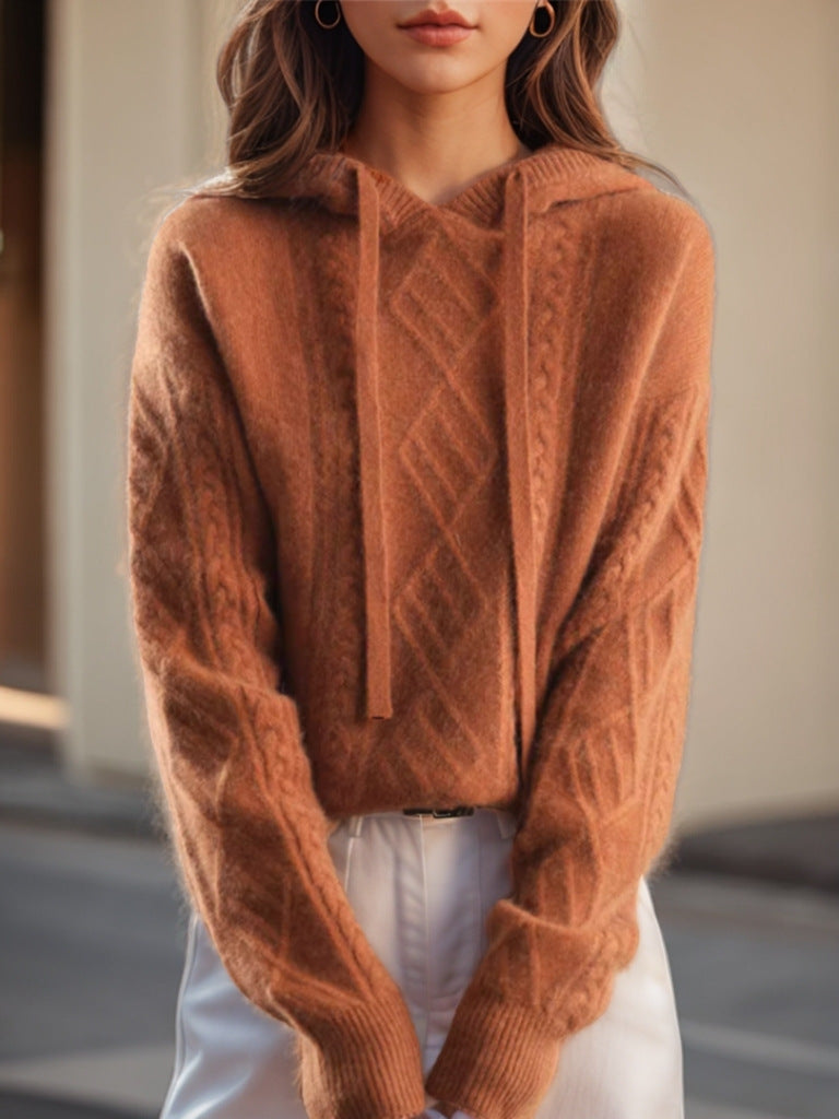 Women's cozy hoodie made of cashmere blend with cable pattern and oversized fit Mune Fashion