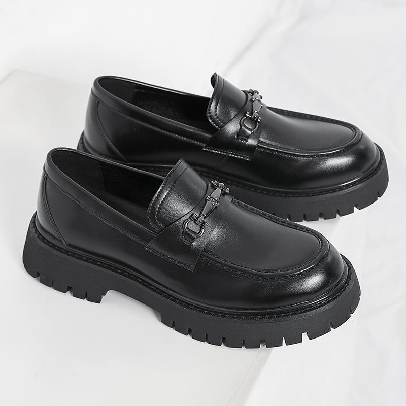 Men's Fashion Loafers with robust sole profile and elegant buckle decoration Mune Fashion
