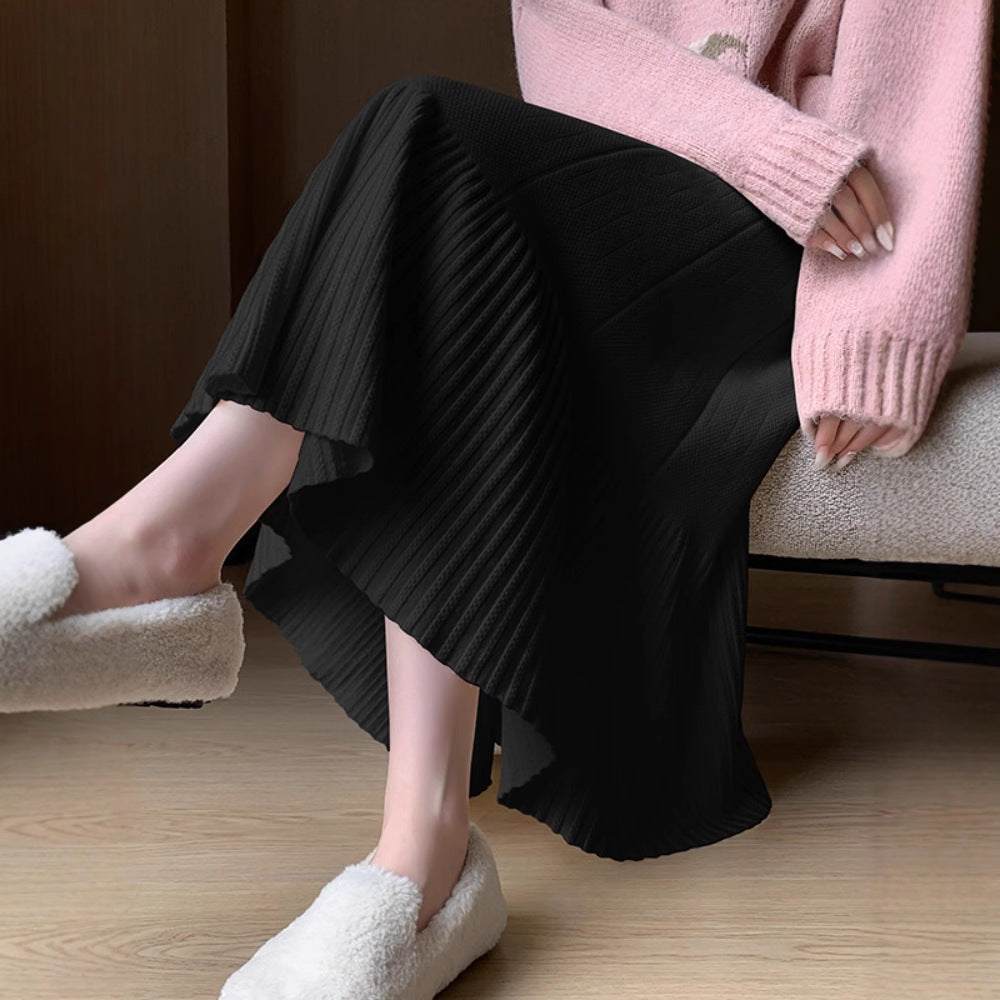 Women's Pleated Midi Skirt made of soft material Mune Fashion