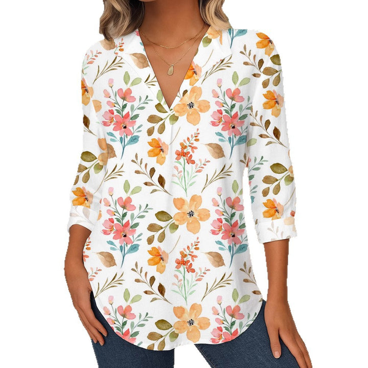 Women's Floral V-Neck Tunic Blouse with Three-Quarter Sleeves and Rounded Hem Mune Fashion