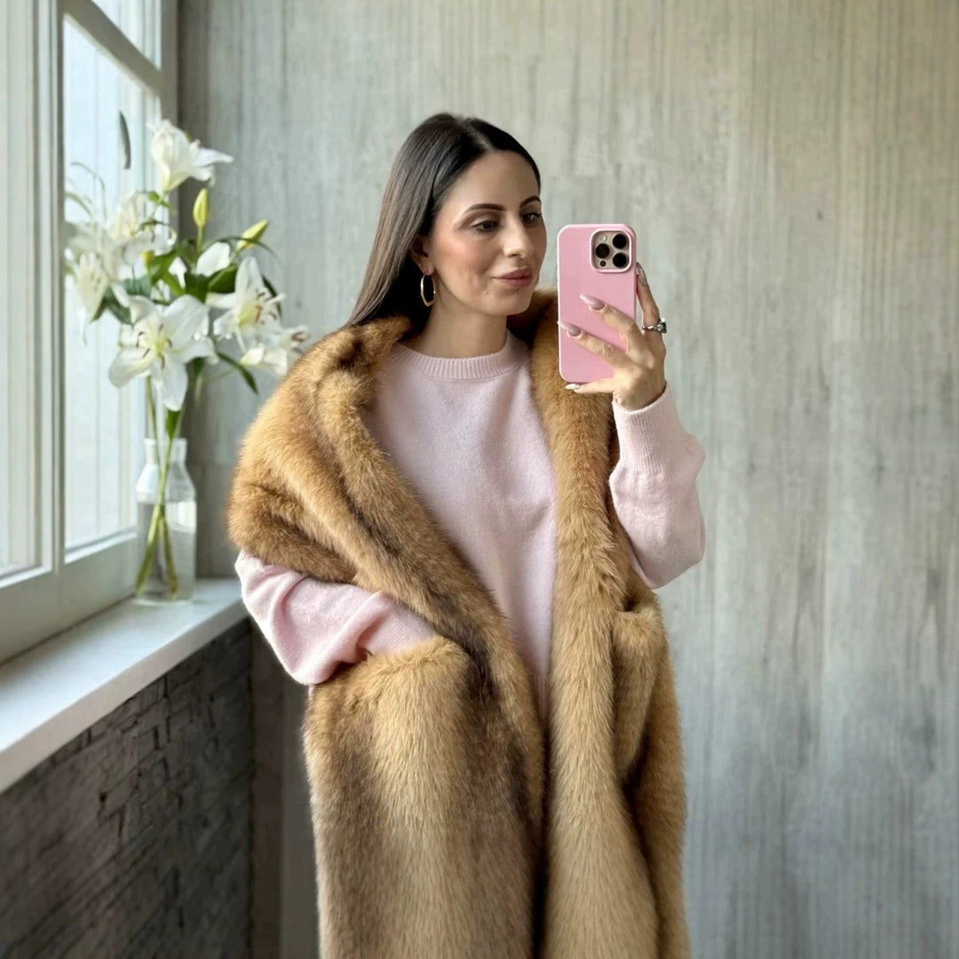 Ladies' Luxurious Long Faux Fur Stole with Voluminous Shawl Collar Mune Fashion