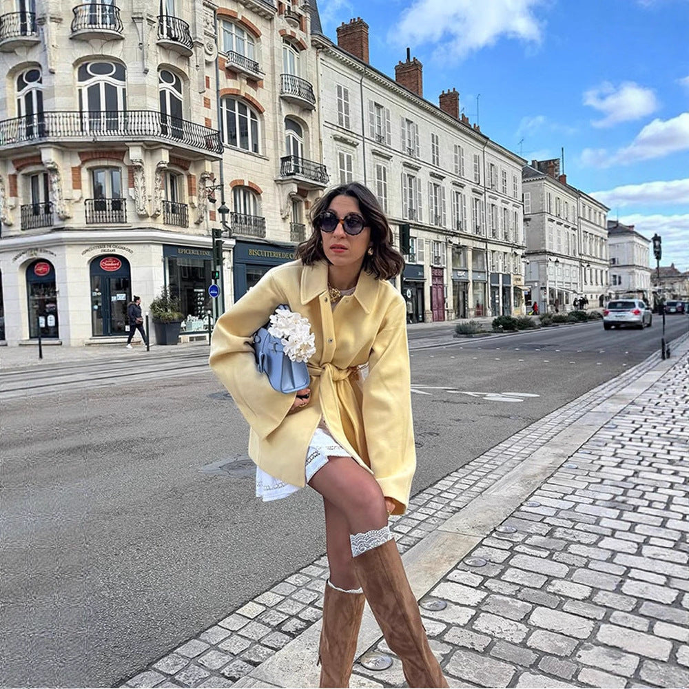 Women's short coat with tie belt, boxy oversized silhouette and wide sleeves Mune Fashion