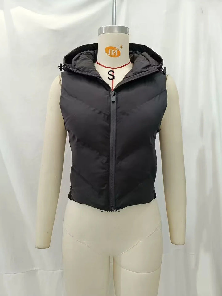 Unisex padded quilted vest with hood and side drawstring inserts Mune Fashion