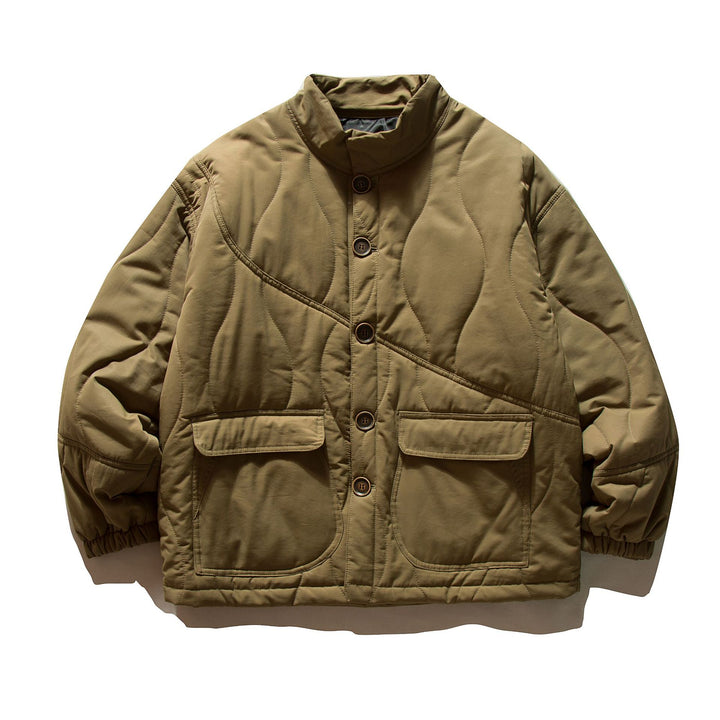 Men's short-cut quilted field blouson jacket with wave quilting, stand-up collar and flap pockets Mune Fashion