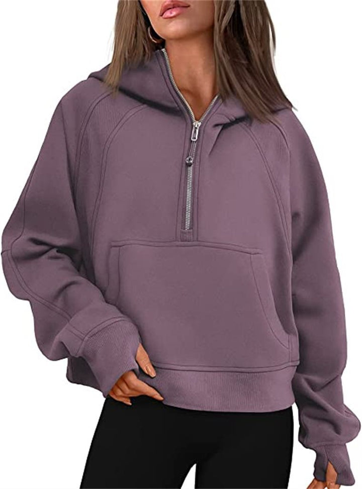 Women's short cut hoodie with half zipper and kangaroo pocket Mune Fashion