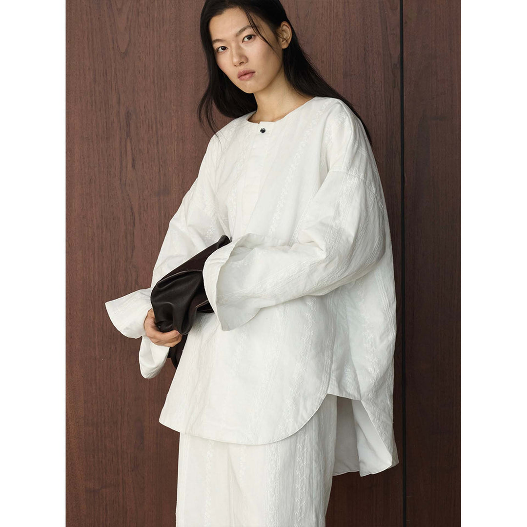 Women Oversized Structured Long Blouse with Round Neck and Extended Hem Mune Fashion