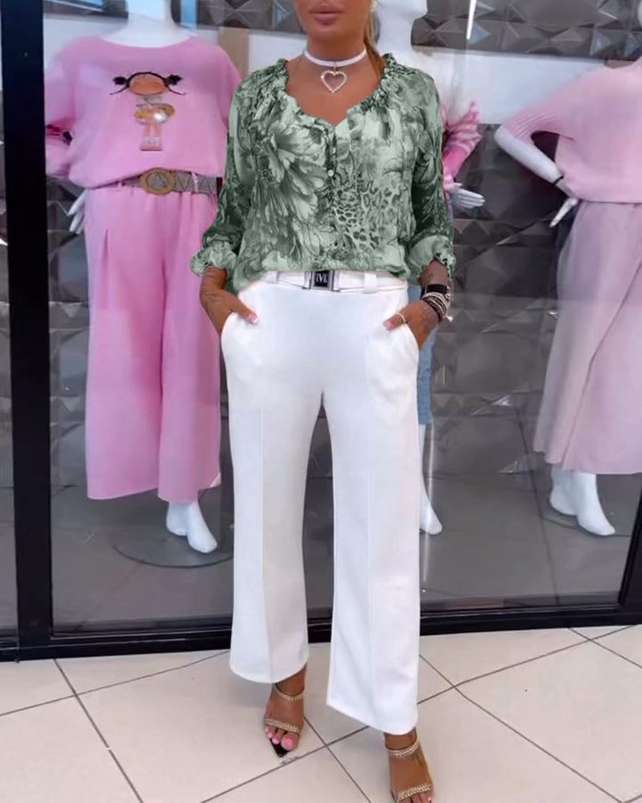 Women's blouse in silk look with floral-animal print, V-neck, gathering and cuffed sleeves Mune Fashion