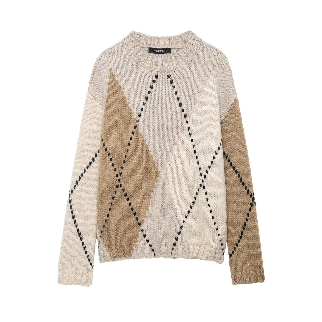 Women Chunky Knit Argyle Sweater with Oversized Cut and Ribbed Collar Mune Fashion