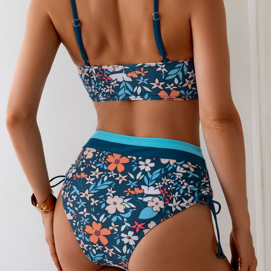 Women's High-Cut Bikini with Floral Design Mune Fashion