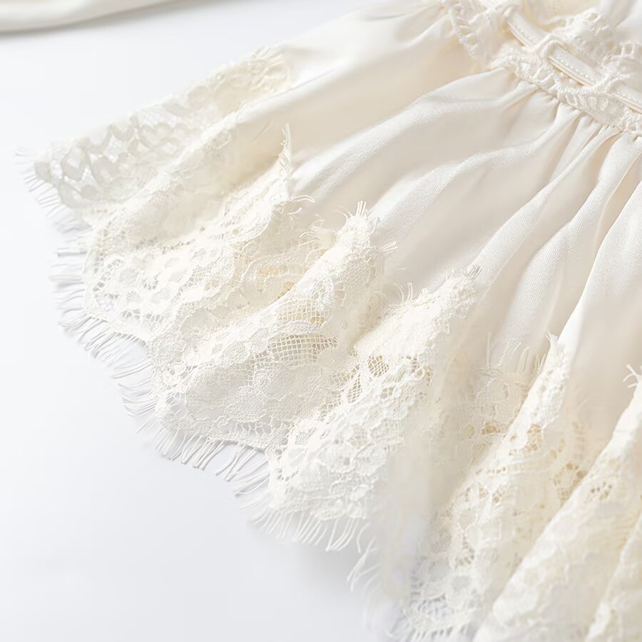 Ladies Romantic Lace Blouse with Drawstring Waist, Ruffled Hem and Balloon Sleeves Mune Fashion