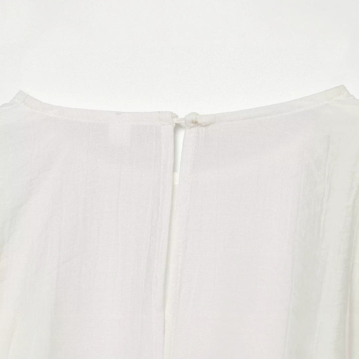 Women's oversized blouse with balloon sleeves, round neckline and soft viscose quality Mune Fashion