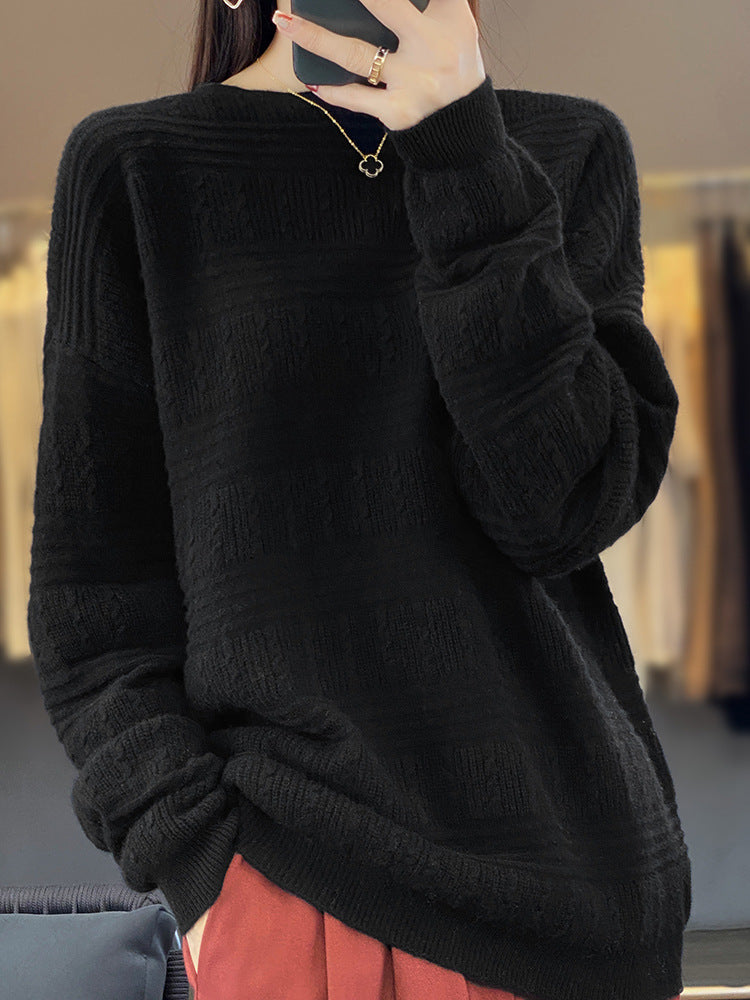 Women Oversize Fine Knit Sweater with Structural Blocks, Mohair Look and Round Neckline Mune Fashion