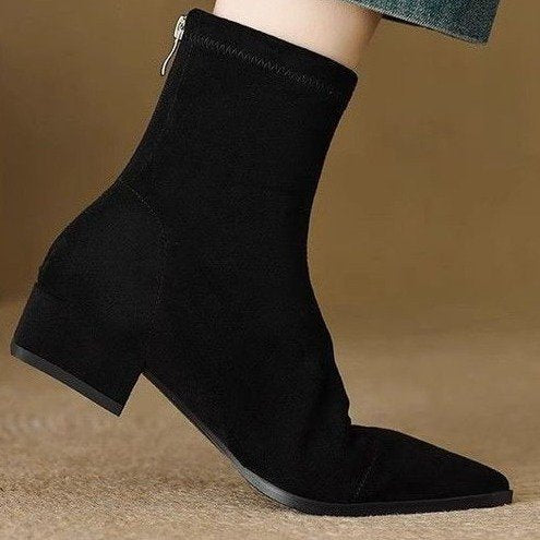 Ladies Elegant lace ankle boots with flexible shaft Mune Fashion